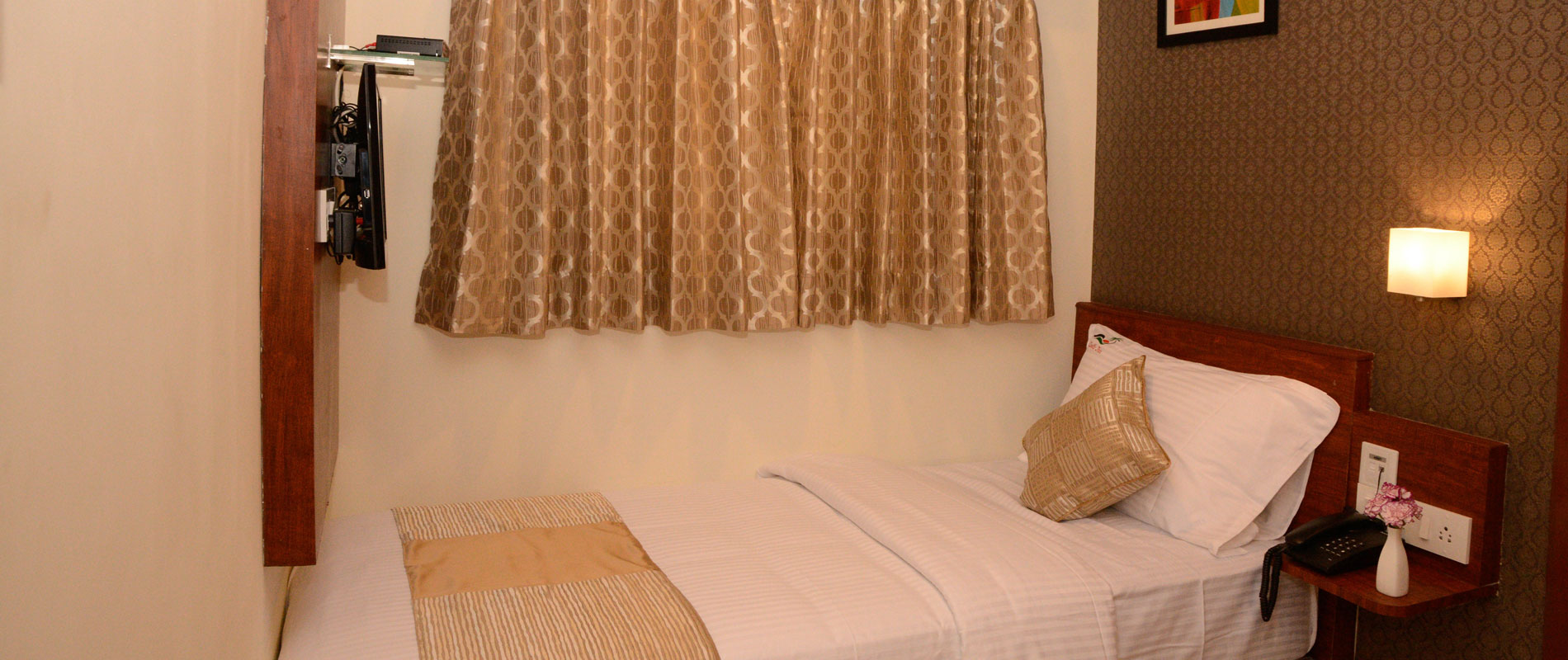 Hostel, Room, Flat, PG